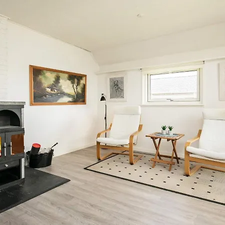 펜션 4 Person Holiday In K Ge Stroby Egede